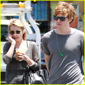Evan Peters Says First Kiss with Emma Roberts was 'Really Awkward' (Video)