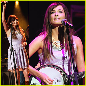 Kacey Musgraves Performs at 'We're All 4 The Hall' Benefit After CMT Awards Nominations