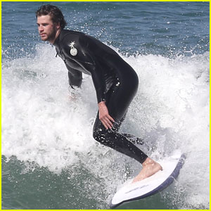 Liam Hemsworth Surfs the Waves with His Brother Luke!