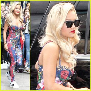 Rita Ora is Overwhelmed By New York!
