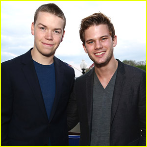 Will Poulter & Jeremy Irvine: Brits Taking Over The White House Correspondents' Association Dinner!