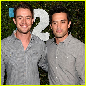 'One Tree Hill' Alums Stephen Colletti & Robert Buckley Reunite at Take-Two E3 Kickoff Party