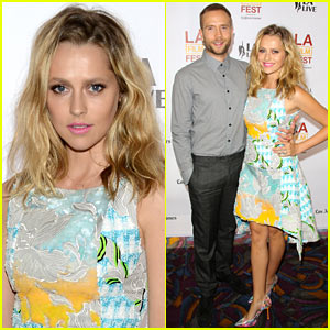 Teresa Palmer Makes Her Return to the Red Carpet After Giving Birth!