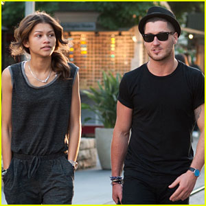 Zendaya & Val Chmerkovskiy Grab Lunch Before 'The Making of Sway' Rehearsals!