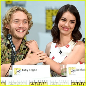 Adelaide Kane & Toby Regbo Are In Full On Adorable Mode at Reign's Comic  Con 2014 Panel, 2014 Comic-Con, Adelaide Kane, Reign, Toby Regbo