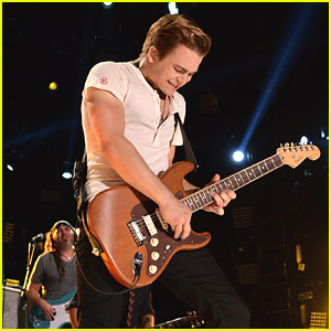 Hunter Hayes Gives Us A Sneak Peek at 'Country's Night To Rock' - Watch Now!