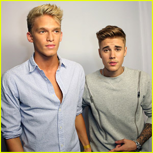 Cody Simpson Presents Justin Bieber With Charity Award at Young Hollywood Awards 2014