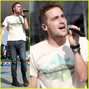 Kendall Schmidt Gets in an Early Morning Rehearsal for A Capitol Fourth 2014
