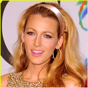 Blake Lively Blogs About Being Attacked By Bees!