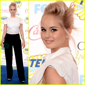 Debby Ryan Shuts Down The Style Competition at Teen Choice Awards 2014