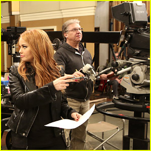 Debby Ryan Makes Directorial Debut on 'Jessie' - See Exclusive Pics!