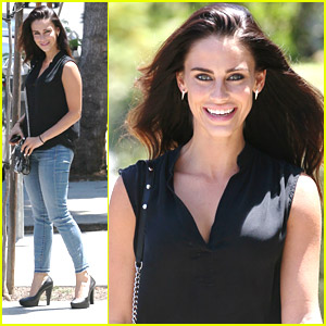 Jessica Lowndes Shares Insane Workout Videos That You Have To Try