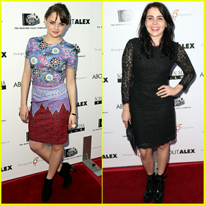 Joey King & Mae Whitman Are All 'About Alex'