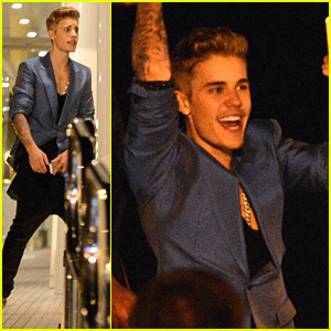 Justin Bieber Films Fans On Way To Yacht Party in Spain