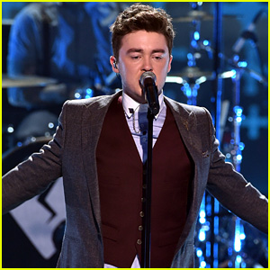Rixton Performs Rockin' Medley at Teen Choice Awards 2014 (Video)