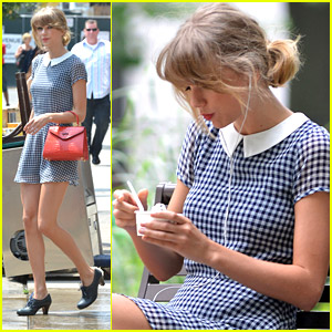 Taylor Swift Has Pinkberry In The Park