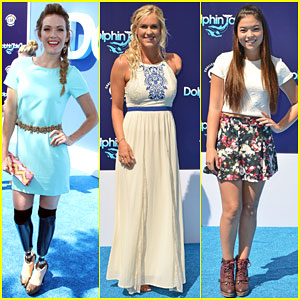 Amy Purdy & Bethany Hamilton Get All Dressed Up for 'Dolphin Tale 2' Premiere!