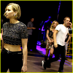 Jennifer Lawrence Pictured with Chris Martin for First Time!