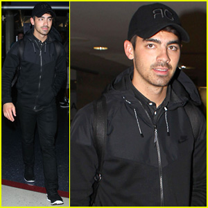 Joe Jonas Lands at LAX After Hanging Out with Gigi Hadid in NYC