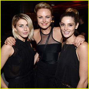 Julianne Hough Watches the Katy Perry Concert with Ashley Greene!