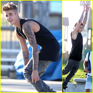 Justin Bieber Skateboards, Slam Dunks a Basketball, & Plays Tennis All in One Day!