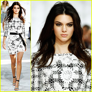 Kendall Jenner Looks Like a Total Pro Walking in the 'Diane Von Furstenberg' Show