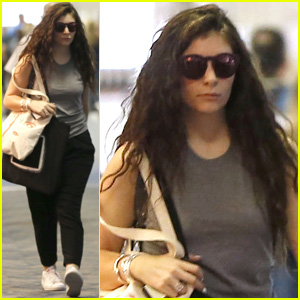 Lorde Teases First 'Mockingjay' Soundtrack Song 'Yellow Flicker Beat'!