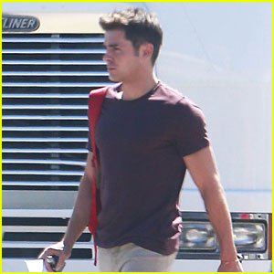 Zac Efron Shows Off His Buff Arms On His Way to Set!