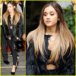 Ariana Grande Lets Her Hair Down & It's a Sight to See