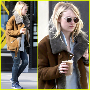 Dakota Fanning Grabs an Iced Coffee in Chilly New York City!