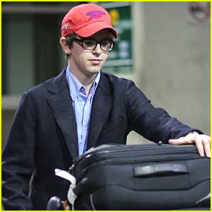 Freddie Highmore Just Sold A Comedy To NBC