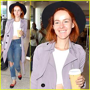 Jena Malone Ranks Her Shoes By How Long She Can Wear Them