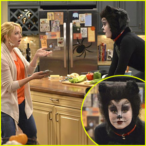 Taylor Spreitler Just Won't Get Off The Counter In Melissa & Joey's Halloween Episode