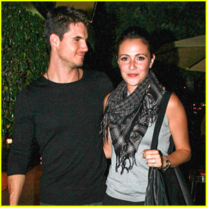 Robbie Amell On Fiancee Italia Ricci: 'She's An Incredible Actress'