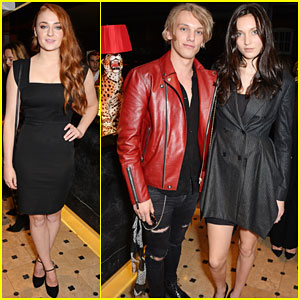 Sophie Turner & Jamie Campbell Bower Make a Stylish Arrival for Charlotte Olympia Handbags