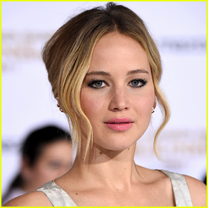 'Hunger Games: Mockingjay' Cast Tell Their Favorite Jennifer Lawrence Stories - Watch Now!