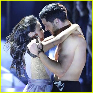 Janel Parrish & Val Chmerkovskiy Show Off 'DWTS' Chemistry in Finals - See the Pics!