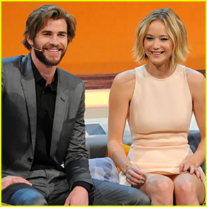 Jennifer Lawrence & Liam Hemsworth Look Happy to Promote 'Mockingjay'