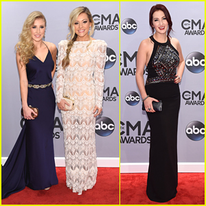 Country Duo Maddie & Tae Glam Up The CMA Awards 2014 - See The Pics!
