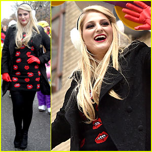Meghan Trainor's Lips Were Movin at the Thanksgiving Day Parade!