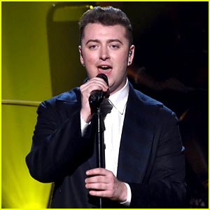 Sam Smith Hits the Stage at AMAs 2014 (Video)