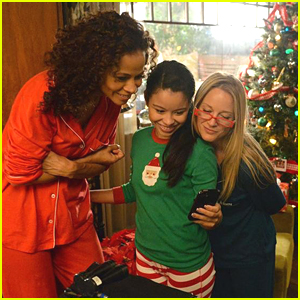 The Holidays Are Almost Here For 'The Fosters' - See The New Pics!