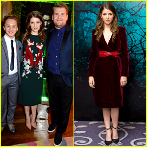 Anna Kendrick's Christmas Sweater Inspired Dress Is Not So Ugly!