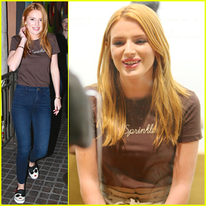 Bella Thorne Serves Up Sprinkles Cupcakes To Grove Shoppers