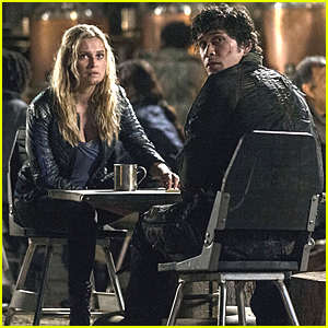 The 100 Are The Eve Of War In An All-New Episode Tonight