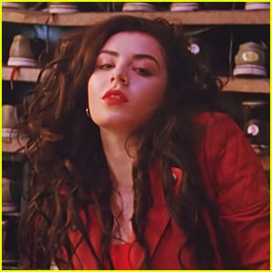 Charli XCX is Red Hot in 'Breaking Up' Music Video - Watch Now!