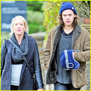 Harry Styles Hangs Out with Family Friend Julia Corden