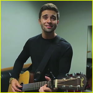 Jake Miller Steals Our Hearts; Covers Taylor Swift's 'Shake It Off' - Watch Now!