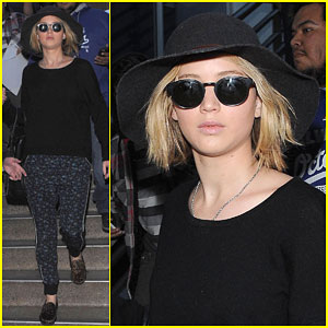 Jennifer Lawrence Heads Back to L.A. After Showing Support for a Friend in NYC