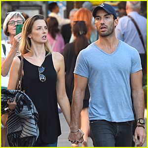 Jane the Virgin's Justin Baldoni & Wife Emily Foxler Hold Hands During Shopping Trip
